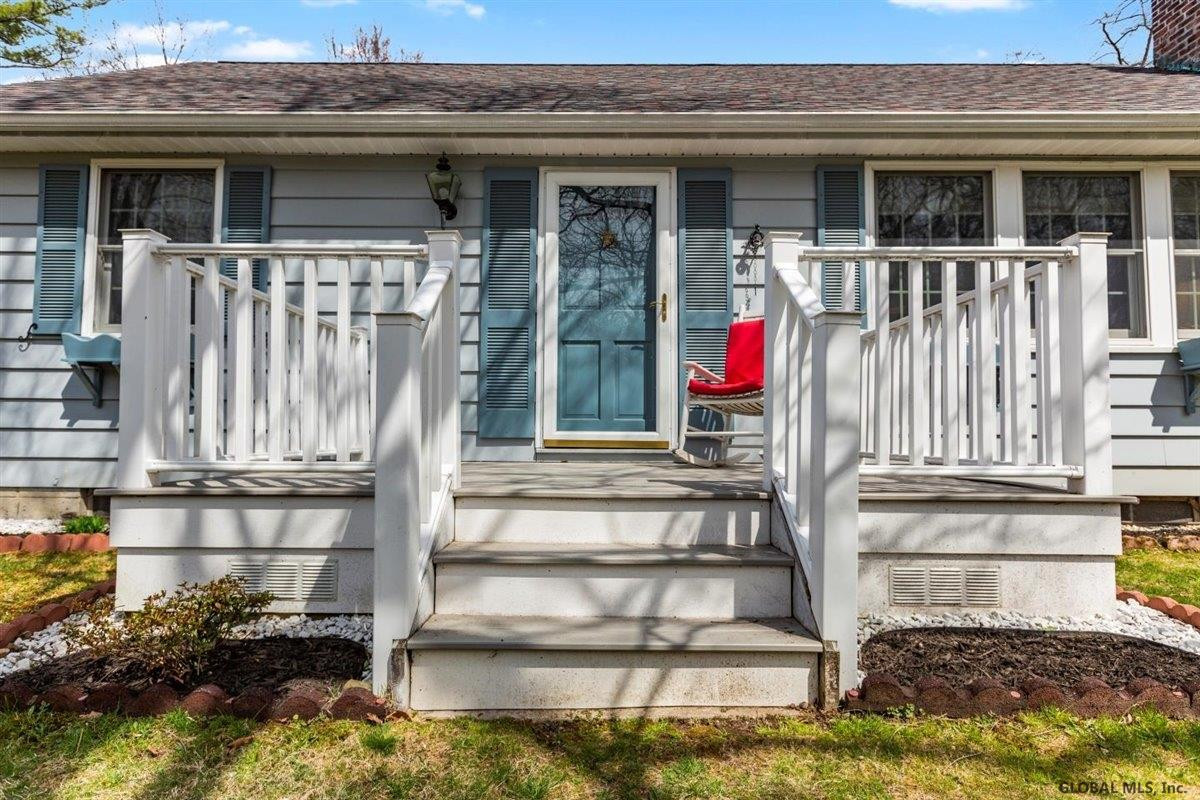 177 Beaver Road Schodack, NY 12123 - Photo 10 of 44 Photo 10