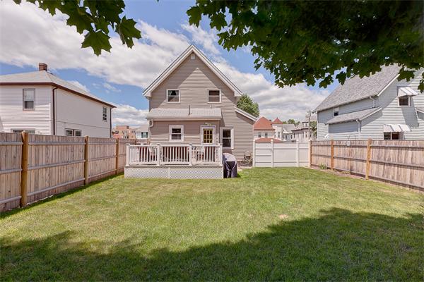 23 Spring Street Medford, MA 02155 - Photo 4 of 23 Gallery Image 4