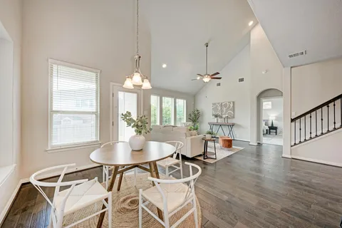 $438,000 | 284 Everglade Drive, Buda, TX 78610