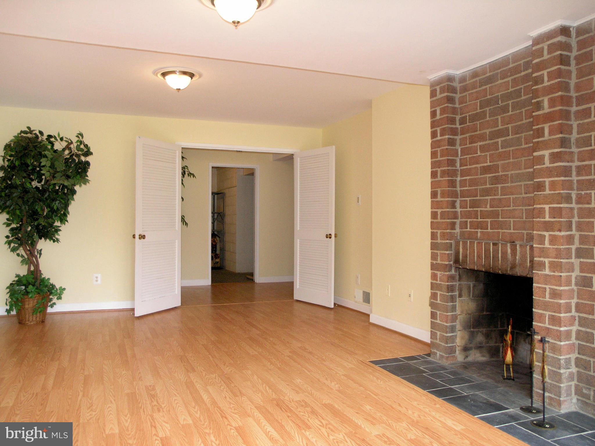 11631 Hunters Green Court Reston, VA 20191 - Photo 14 of 26 Rec Room