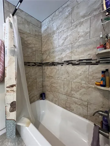 a view of a house with a outdoor space