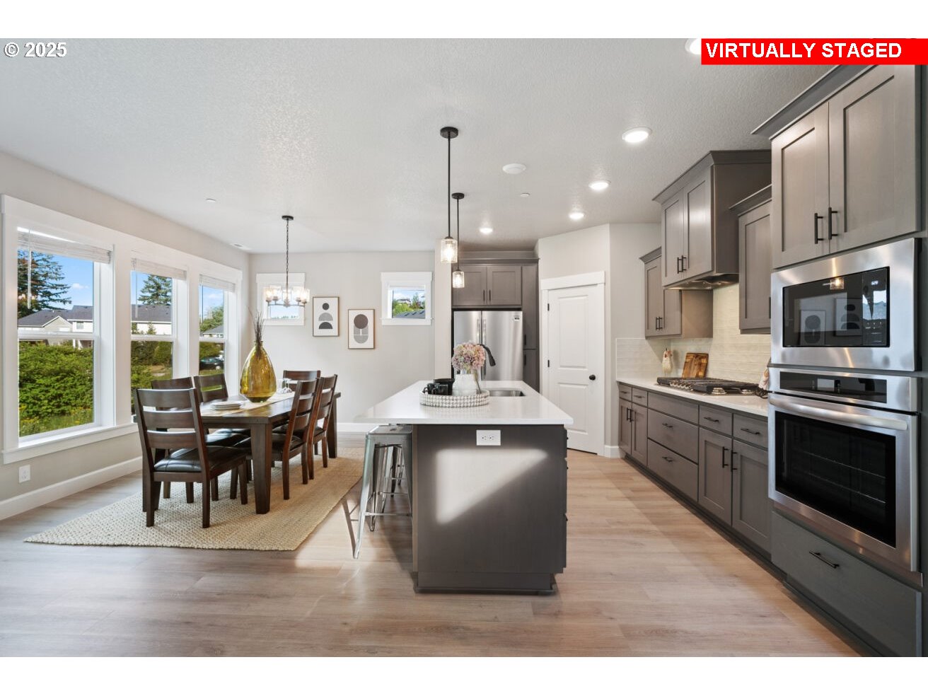 2138 Eleanor Road West Linn, OR 97068 - Photo 2 of 37 Gallery Image 2