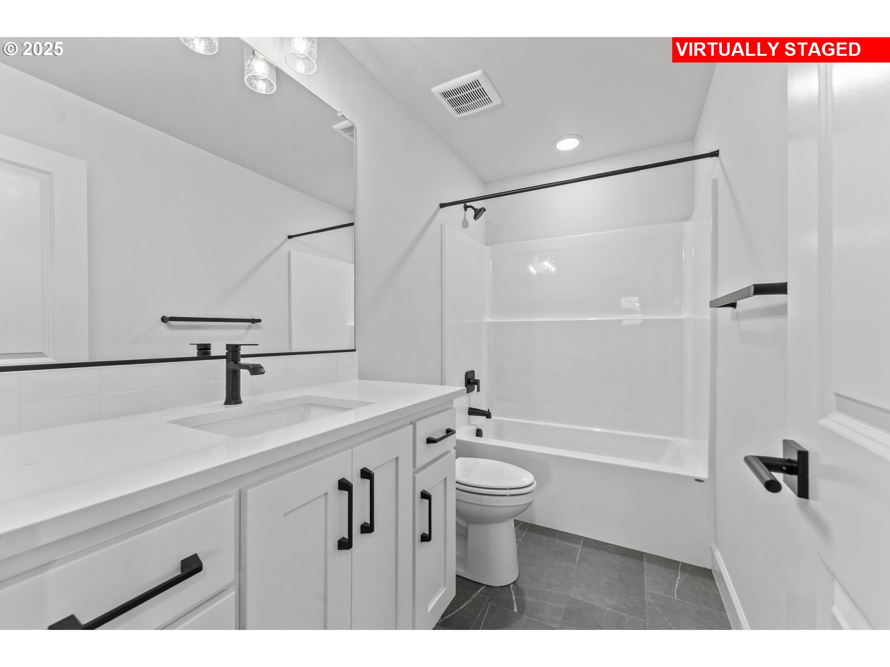 2138 Eleanor Road West Linn, OR 97068 - Photo 24 of 37 Gallery Image 24