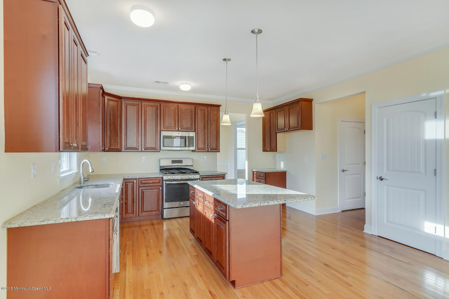 134 Gary Road Toms River, NJ 08753 - Photo 24 of 63 171 Silver Bay Rd Toms River-large-023-2