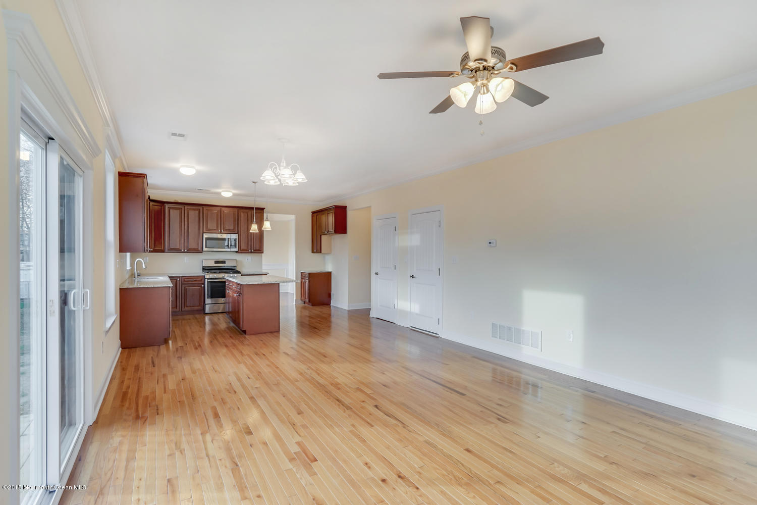 134 Gary Road Toms River, NJ 08753 - Photo 33 of 63 171 Silver Bay Rd Toms River-large-032-3