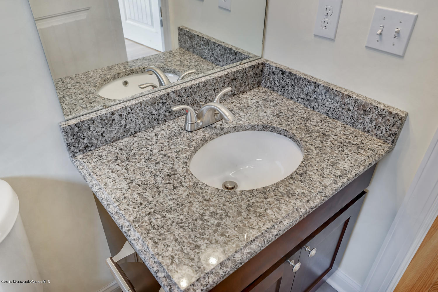 134 Gary Road Toms River, NJ 08753 - Photo 39 of 63 171 Silver Bay Rd Toms River-large-038-4