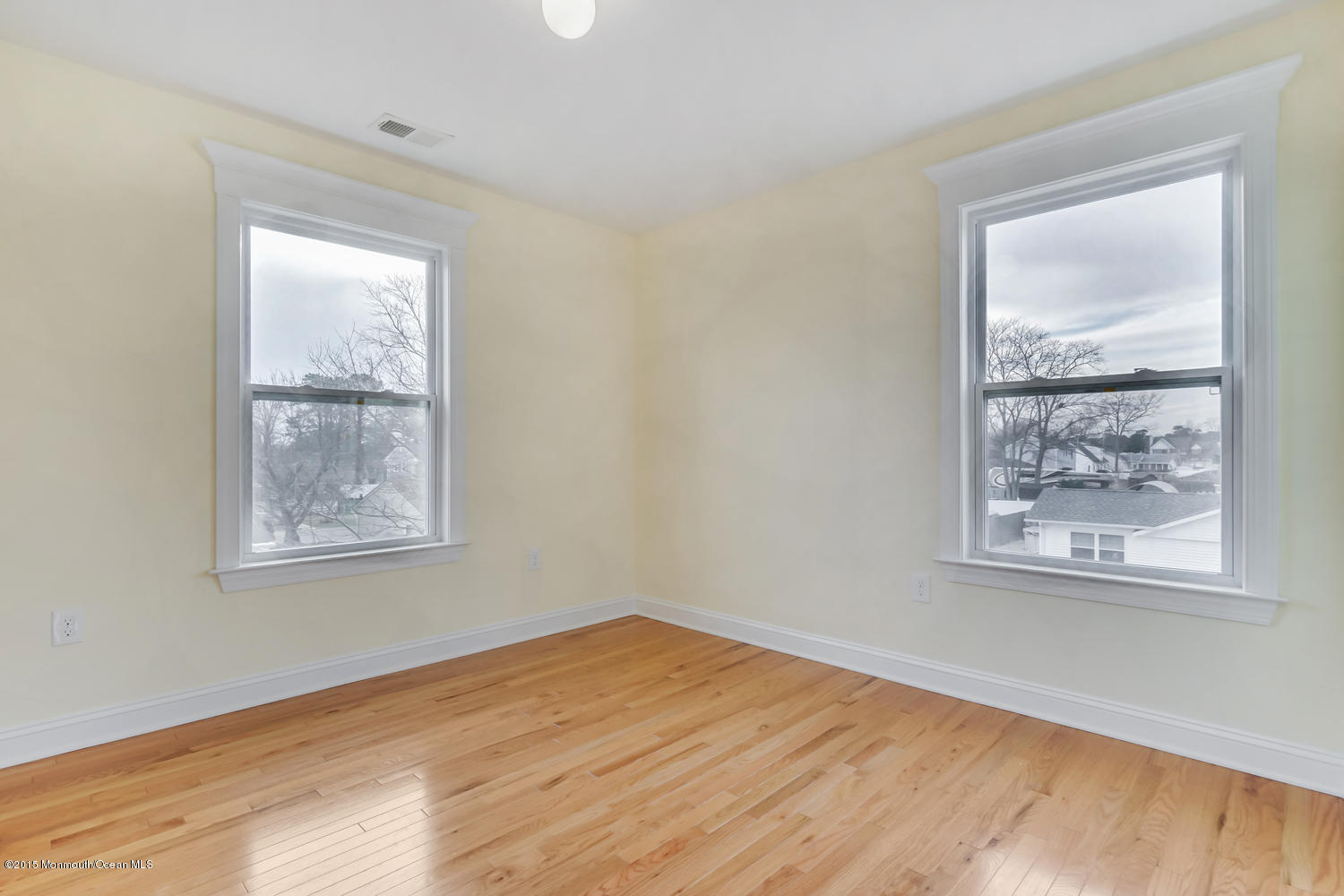 134 Gary Road Toms River, NJ 08753 - Photo 41 of 63 171 Silver Bay Rd Toms River-large-040-4