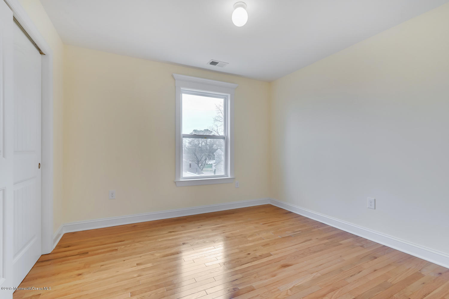 134 Gary Road Toms River, NJ 08753 - Photo 42 of 63 171 Silver Bay Rd Toms River-large-041-4