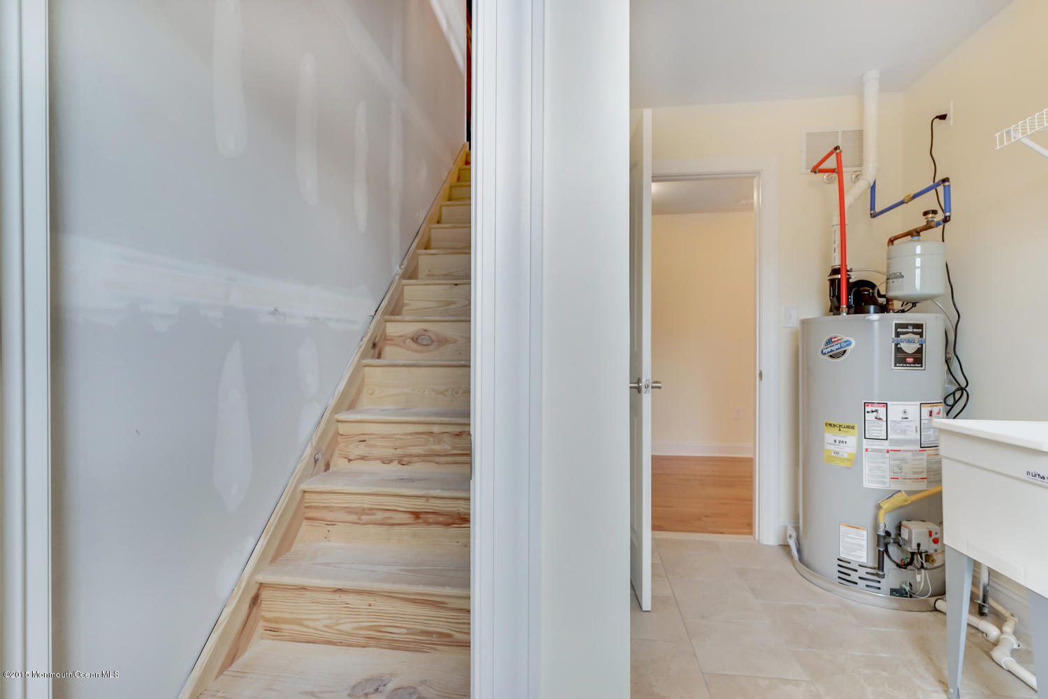 134 Gary Road Toms River, NJ 08753 - Photo 53 of 63 171 Silver Bay Rd Toms River-large-052-5