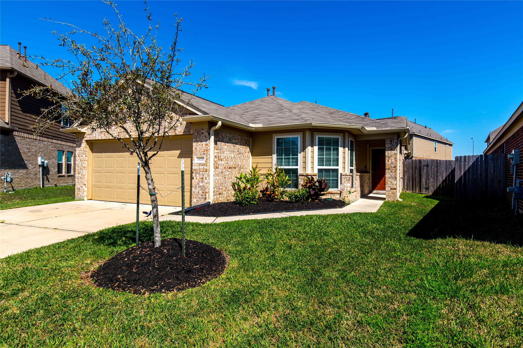 15010 Rustler Gate Lane Cypress, TX 77433 - Photo 3 of 20