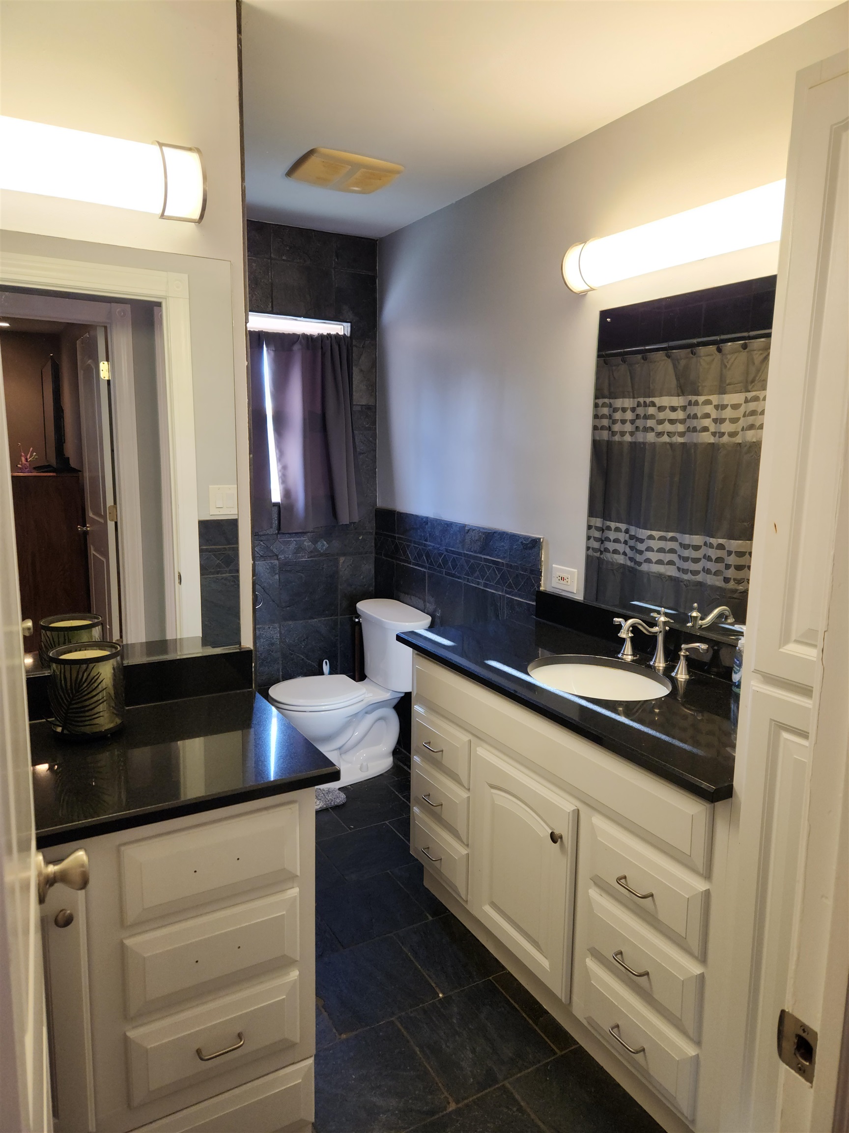 54339 Ridge Road New Baltimore, MI 48047 - Photo 6 of 20 50107151-5.JPG