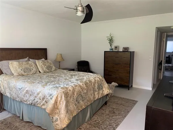 $2,250 | 2384 Tahitian Lane, Unit 6, Clearwater, FL 33763