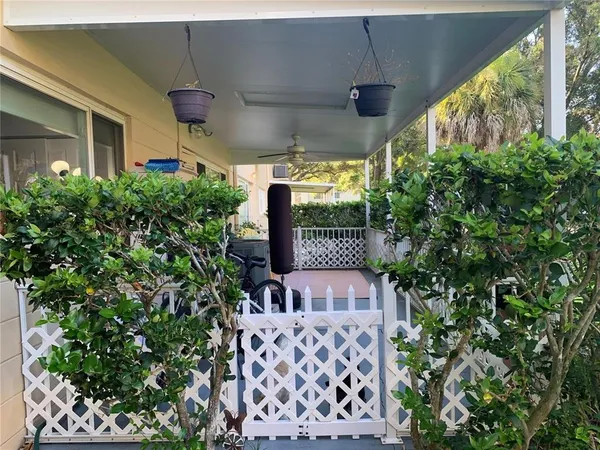 $2,250 | 2384 Tahitian Lane, Unit 6, Clearwater, FL 33763