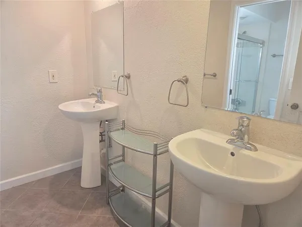 $3,040 | 2900 North Mills Avenue, Orlando, FL 32803