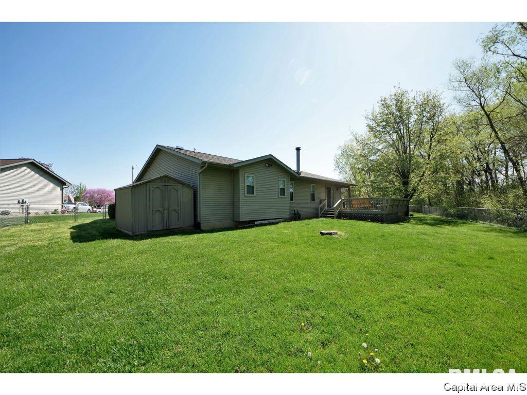 2801 Biscayne Drive Springfield, IL 62707 - Photo 12 of 19