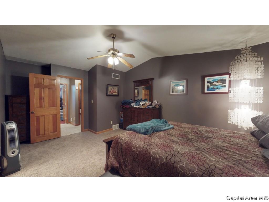 2801 Biscayne Drive Springfield, IL 62707 - Photo 14 of 19