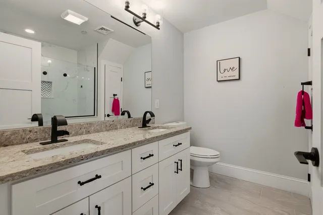 $879,000 | 114 Saratoga Way, Unit 2, Portsmouth, NH 03801