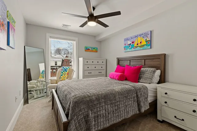 $879,000 | 114 Saratoga Way, Unit 2, Portsmouth, NH 03801