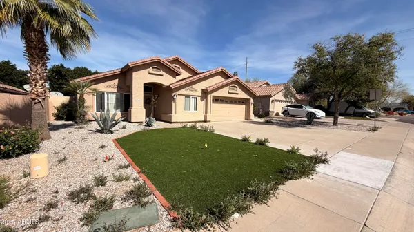 $540,000 | 5940 West Villa Theresa Drive, Glendale, AZ 85308