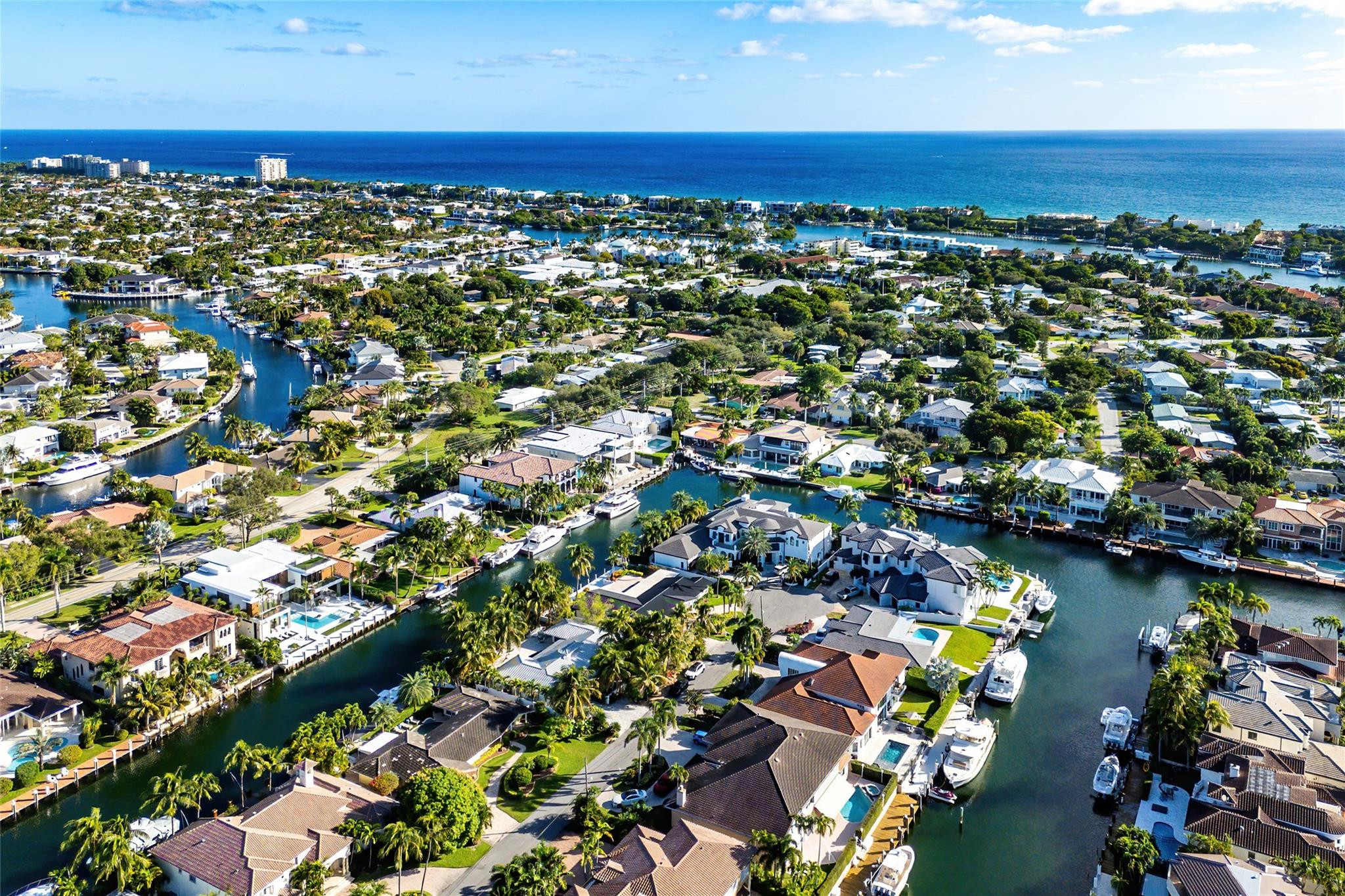 2443 Northeast 26th Street Lighthouse Point, FL 33064 - Photo 64 of 67 Photo 64