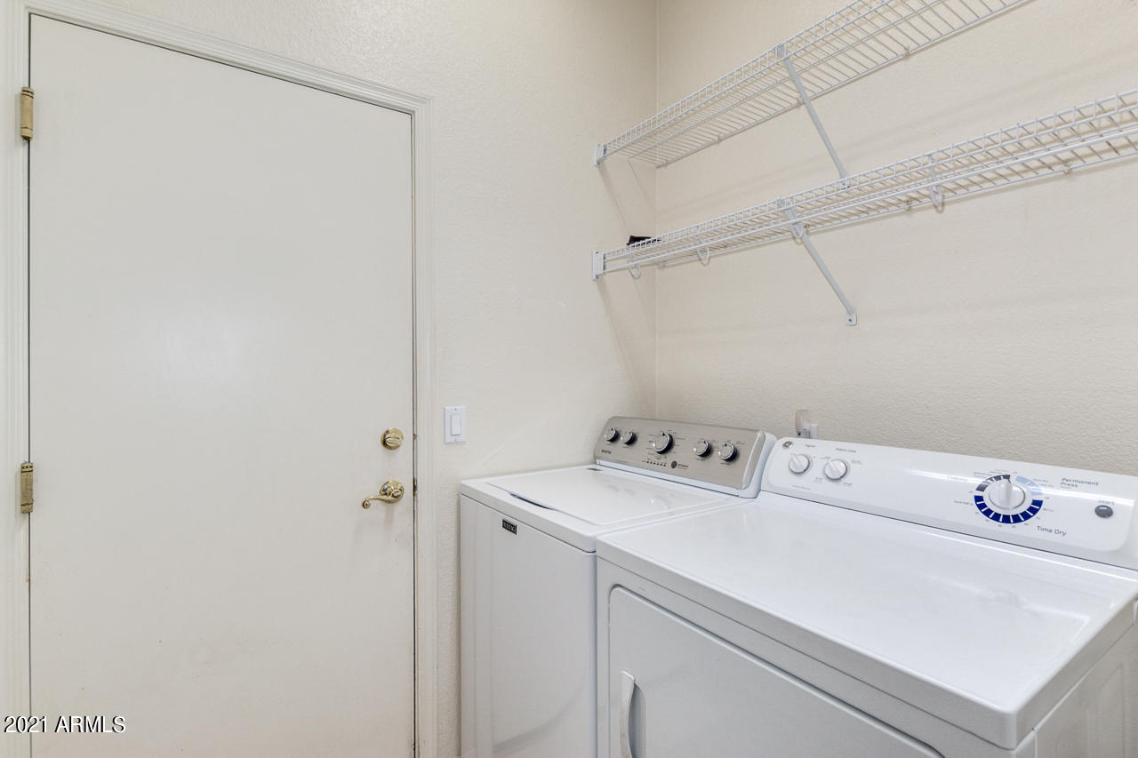 4303 South Strong Box Road Gold Canyon, AZ 85118 - Photo 21 of 28 26-Strong