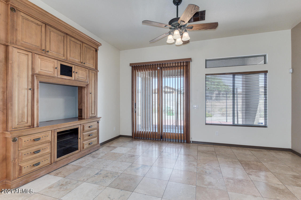 4303 South Strong Box Road Gold Canyon, AZ 85118 - Photo 6 of 28 07-Strong