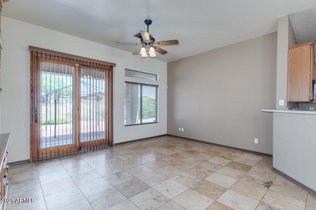 4303 South Strong Box Road Gold Canyon, AZ 85118 - Photo 7 of 28 08-Strong