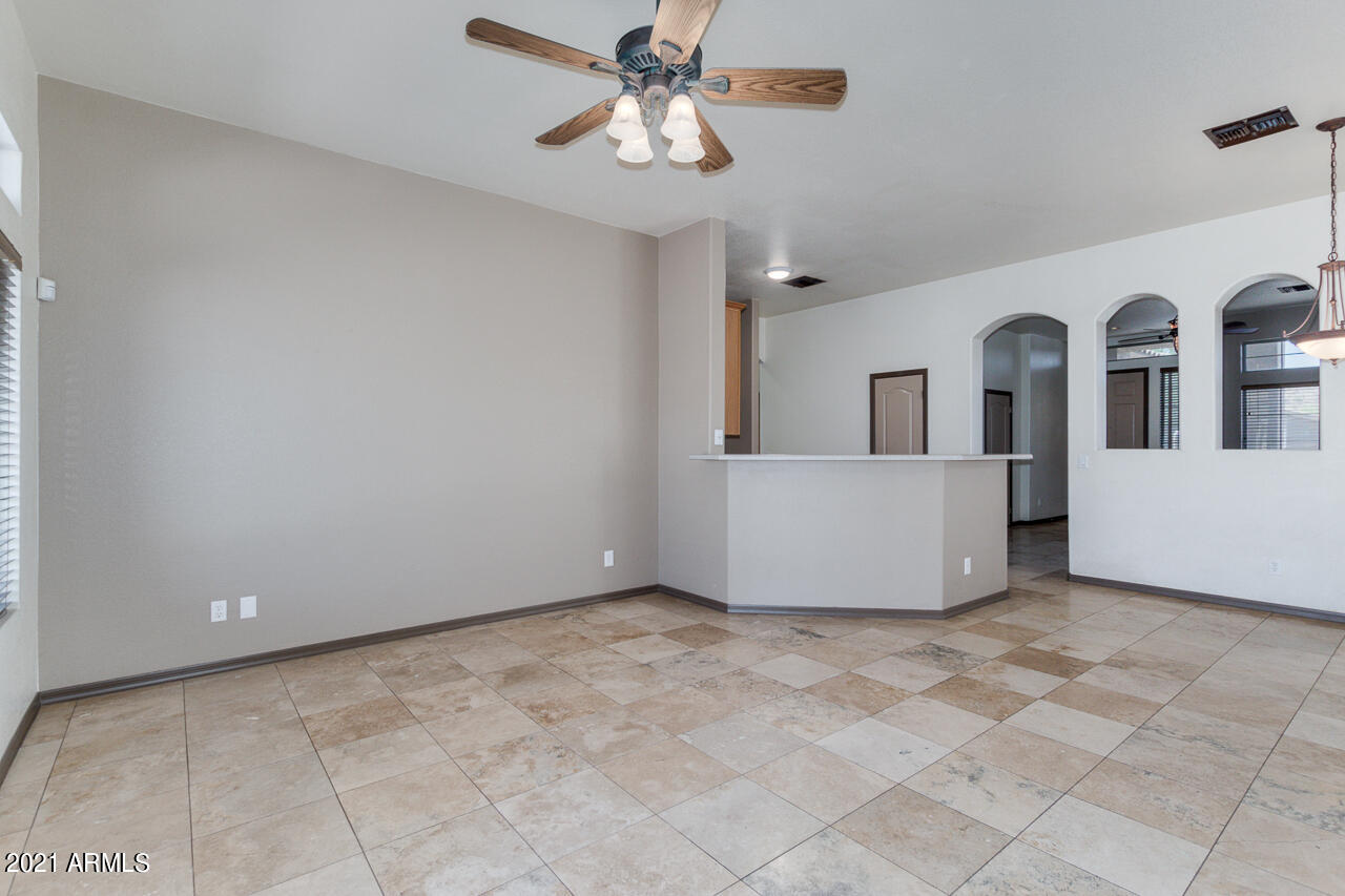 4303 South Strong Box Road Gold Canyon, AZ 85118 - Photo 8 of 28 09-Strong
