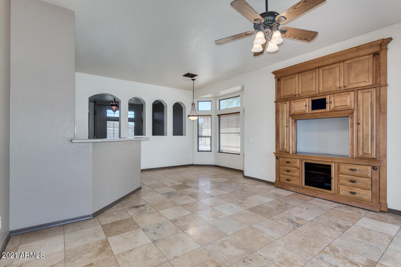 4303 South Strong Box Road Gold Canyon, AZ 85118 - Photo 9 of 28 10-Strong