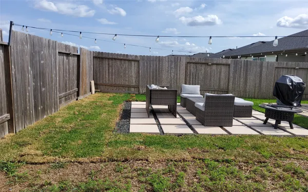 $2,250 | 3839 Sparkman Lane, Katy, TX 77494