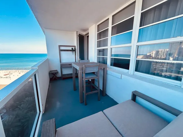$6,000 | 100 Lincoln Road, Unit 1543, Miami Beach, FL 33139