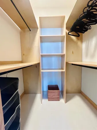 $6,000 | 100 Lincoln Road, Unit 1543, Miami Beach, FL 33139