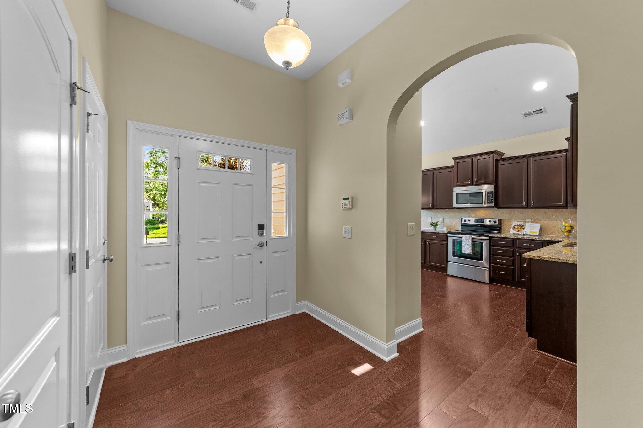 2117 Crockett Ridge Road Fuquay-Varina, NC 27526 - Photo 5 of 38 20-web-or-mls-VB4A1053