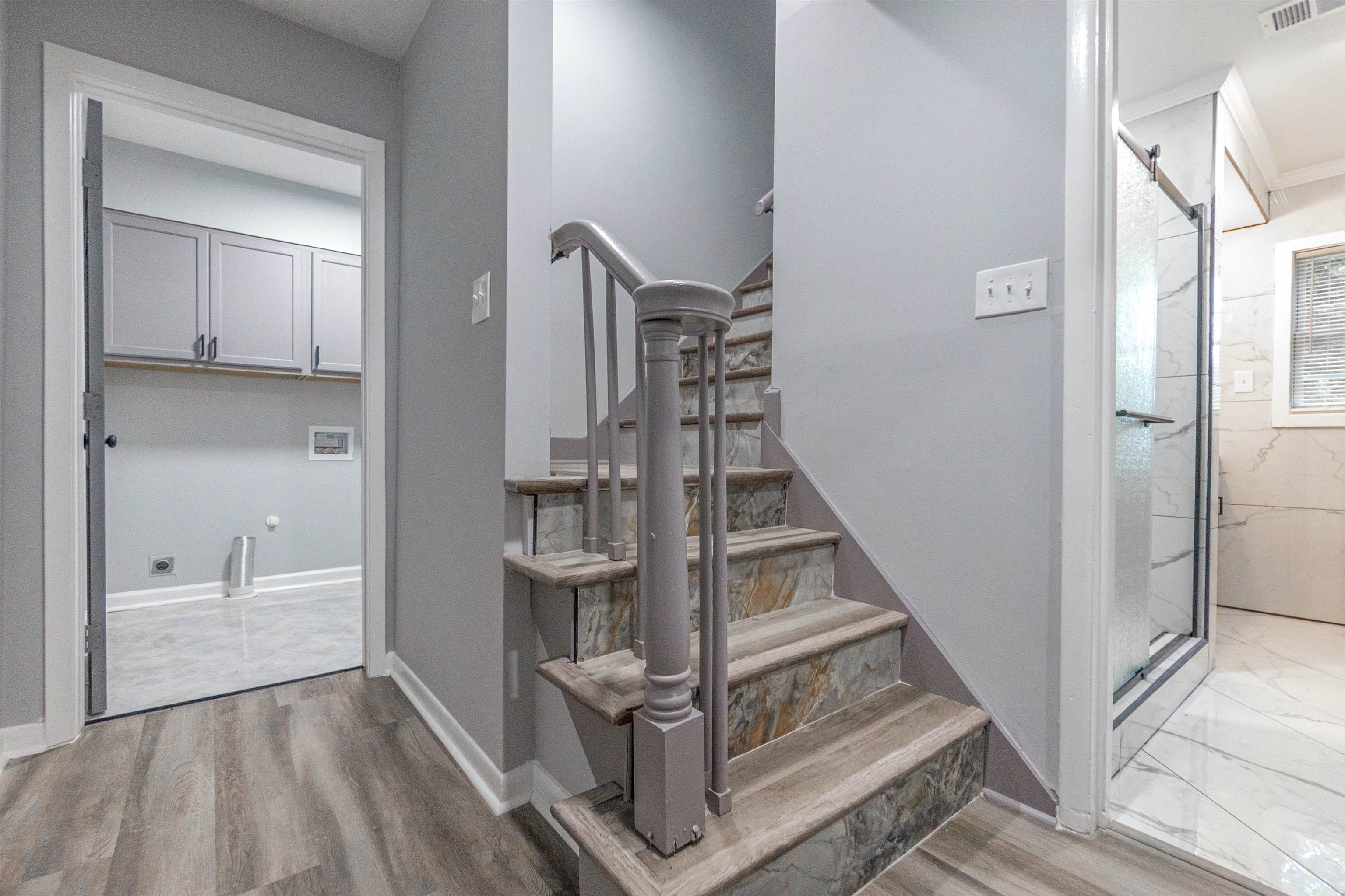 1011 Haledale Road Memphis, TN 38116 - Photo 11 of 25 a view of entryway and hall with wooden floor