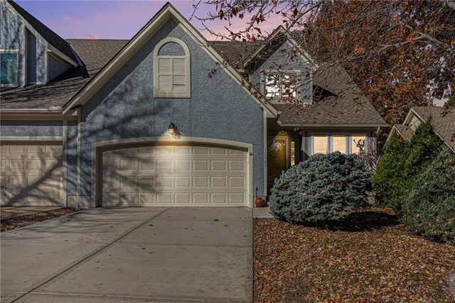 $450,000 | 12605 Glenwood Street, Leawood, KS 66209