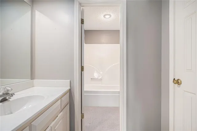 $450,000 | 12605 Glenwood Street, Leawood, KS 66209