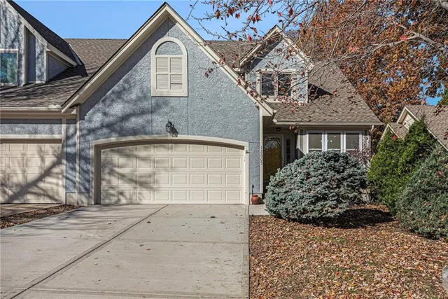 $450,000 | 12605 Glenwood Street, Leawood, KS 66209