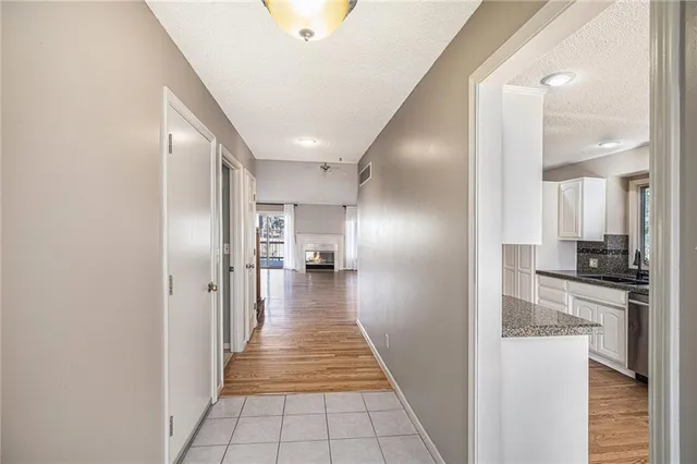 $450,000 | 12605 Glenwood Street, Leawood, KS 66209