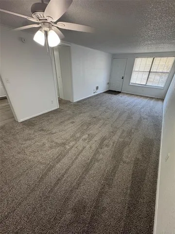 $1,199 | 420 Mills Street, Unit 17, Leesburg, FL 34748