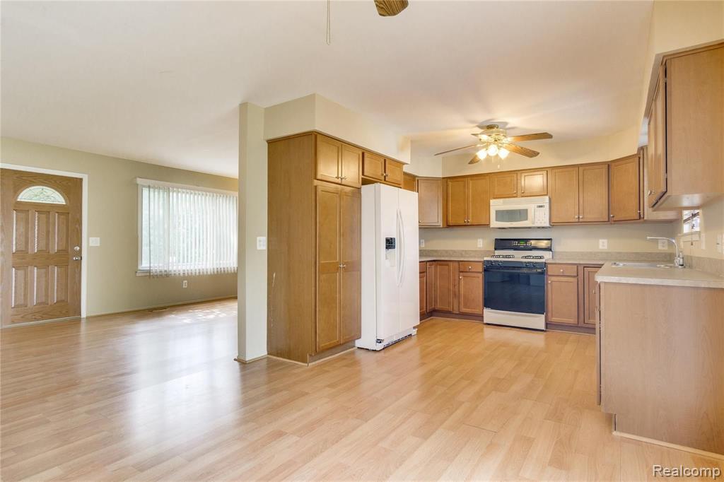 3476 Cone Avenue Rochester Hills, MI 48309 - Photo 19 of 53