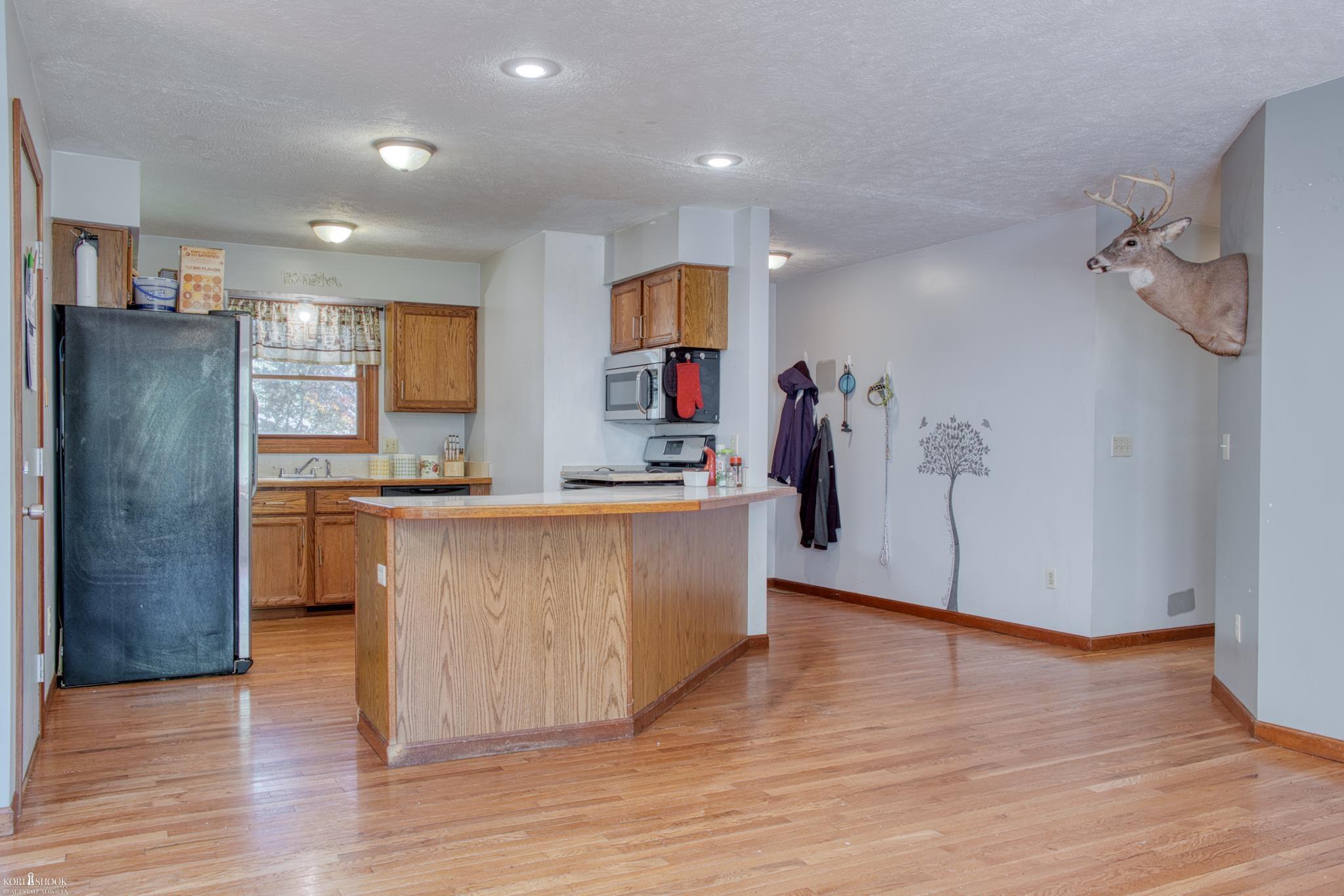 3083 Meadow Brook Road Owosso, MI 48867 - Photo 9 of 26