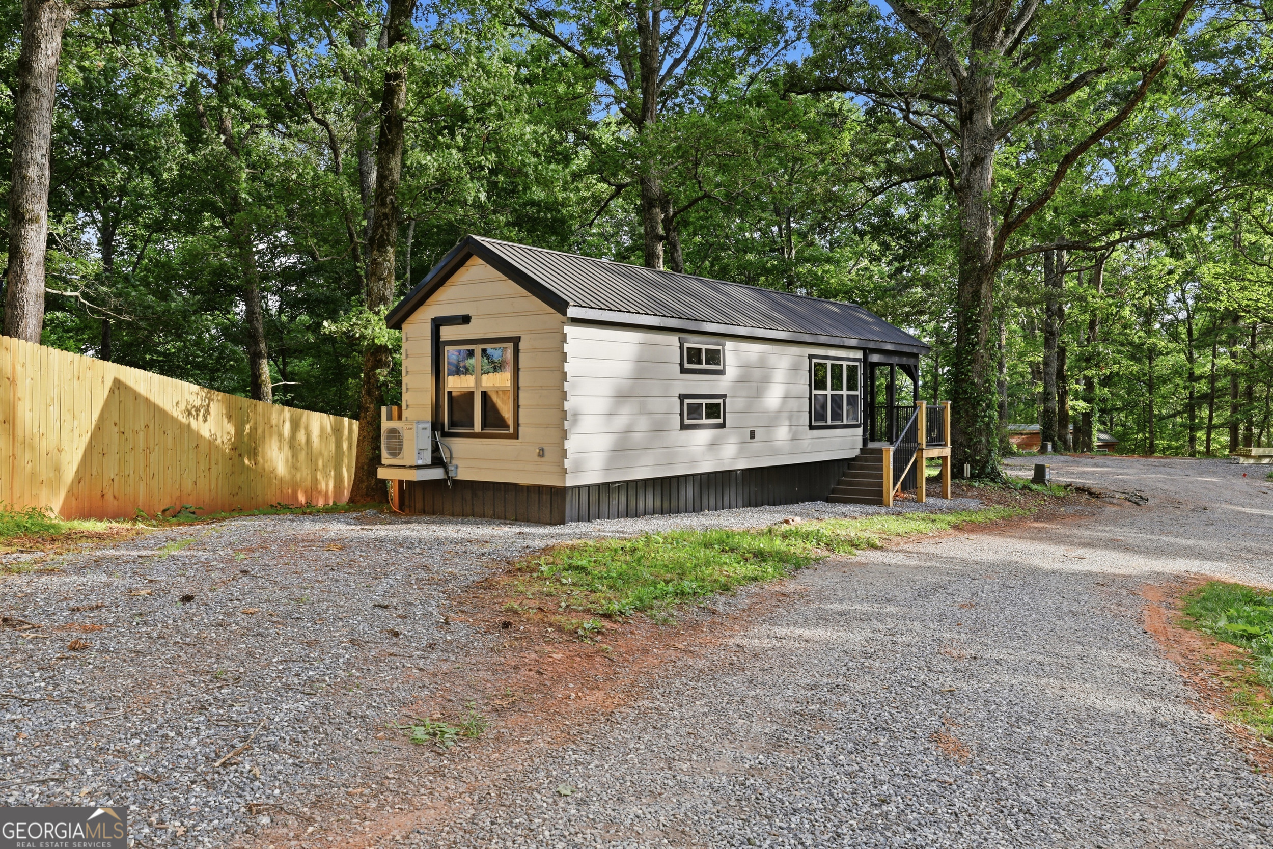 527 Saunders Road, Unit 19 Franklin, NC 28734 - Photo 5 of 20