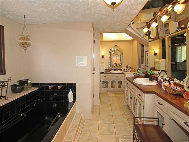 1622 Muessing Road Indianapolis, IN 46239 - Photo 17 of 24