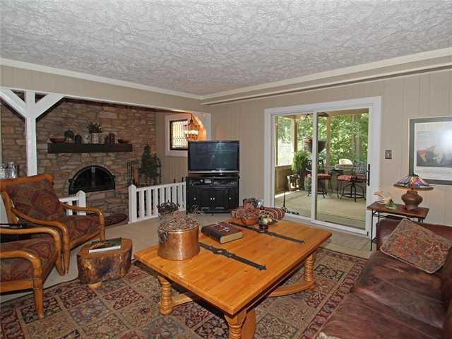 1622 Muessing Road Indianapolis, IN 46239 - Photo 8 of 24