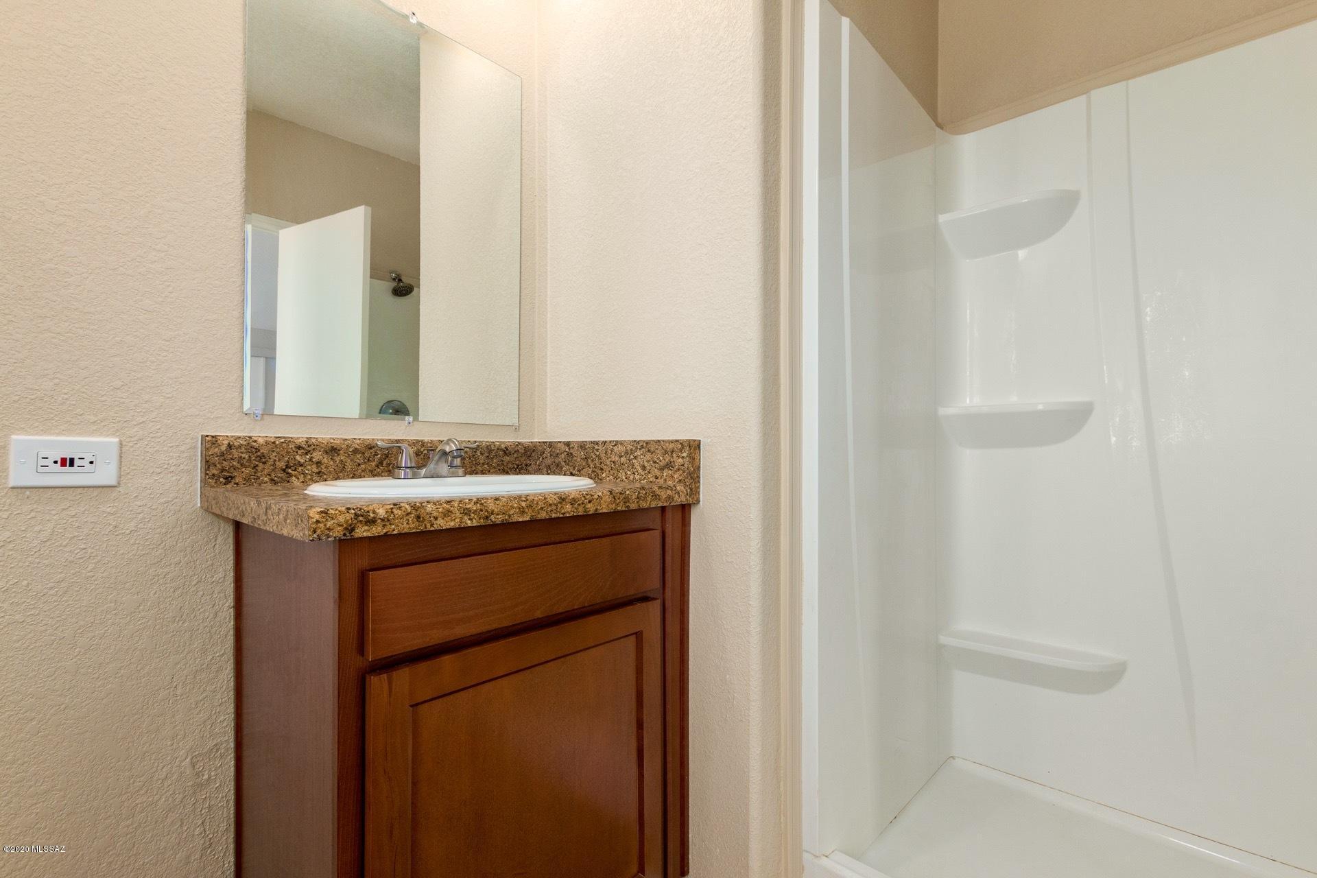 6096 North Van Ark Road Tucson, AZ 85743 - Photo 10 of 11 Gallery Image 10