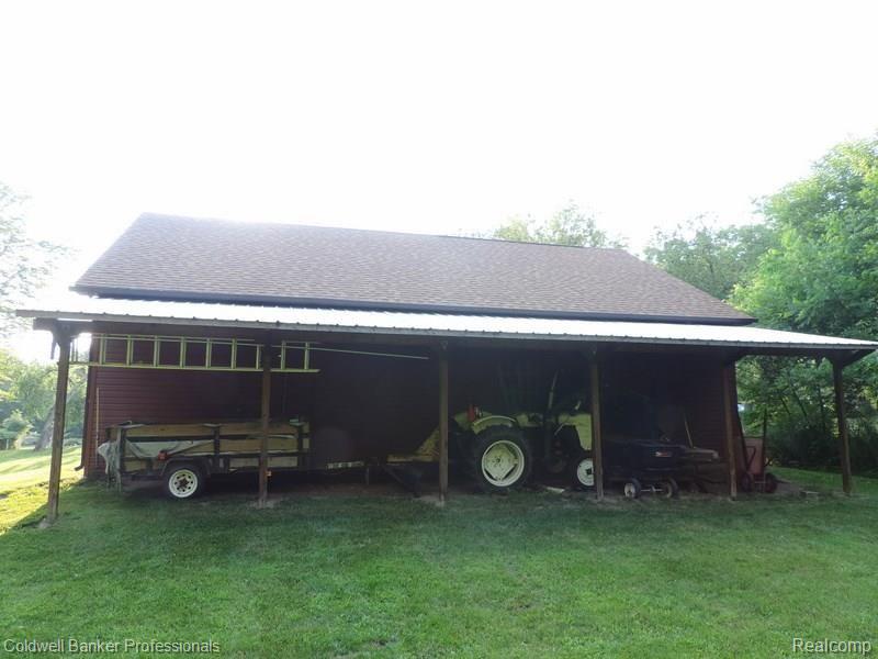 5429 West Lovejoy Road Fowlerville, MI 48836 - Photo 65 of 73 DSCN2236.JPG