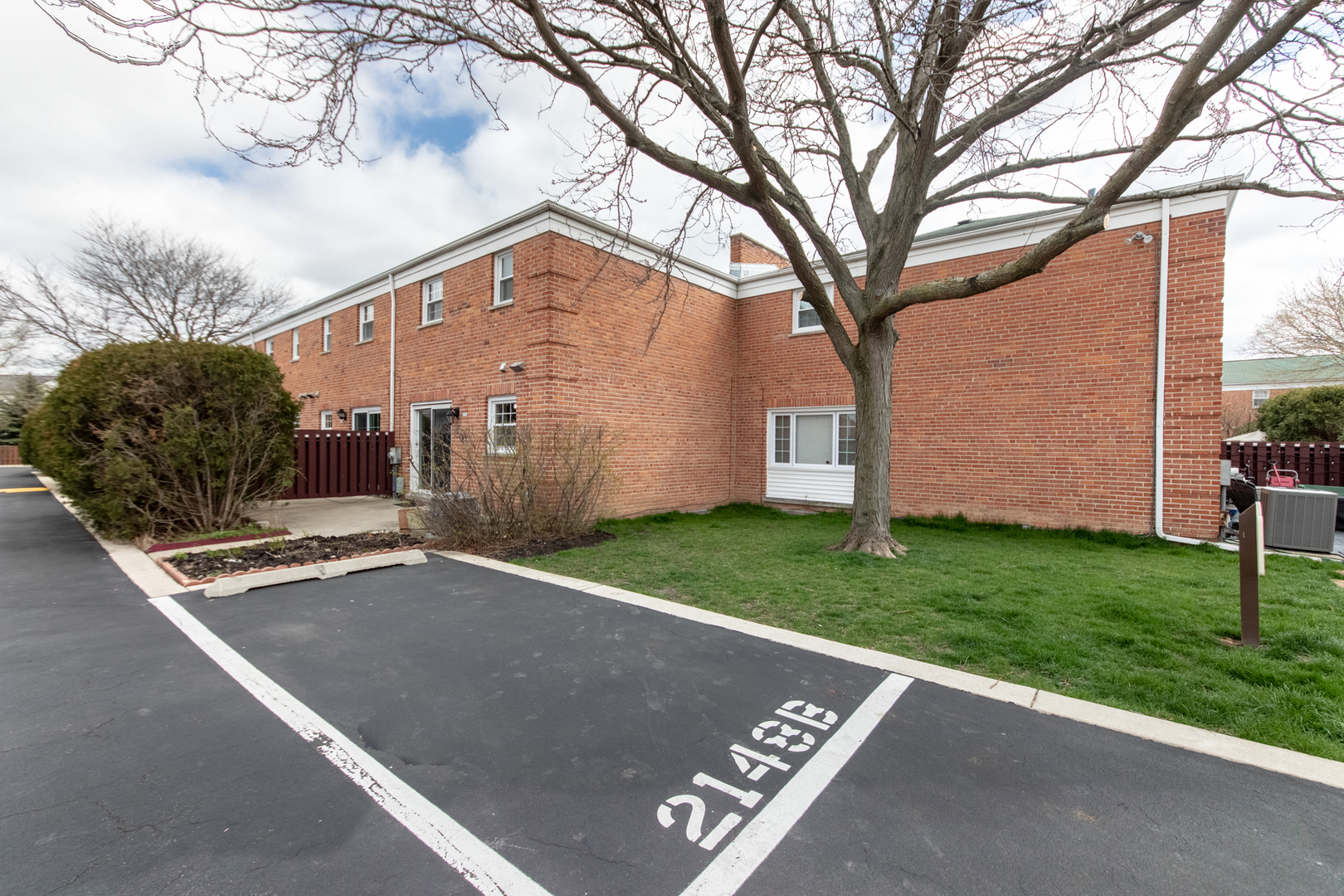 2148 Rugen Road, Unit B Glenview, IL 60026 - Photo 23 of 23 a view of a house with a yard