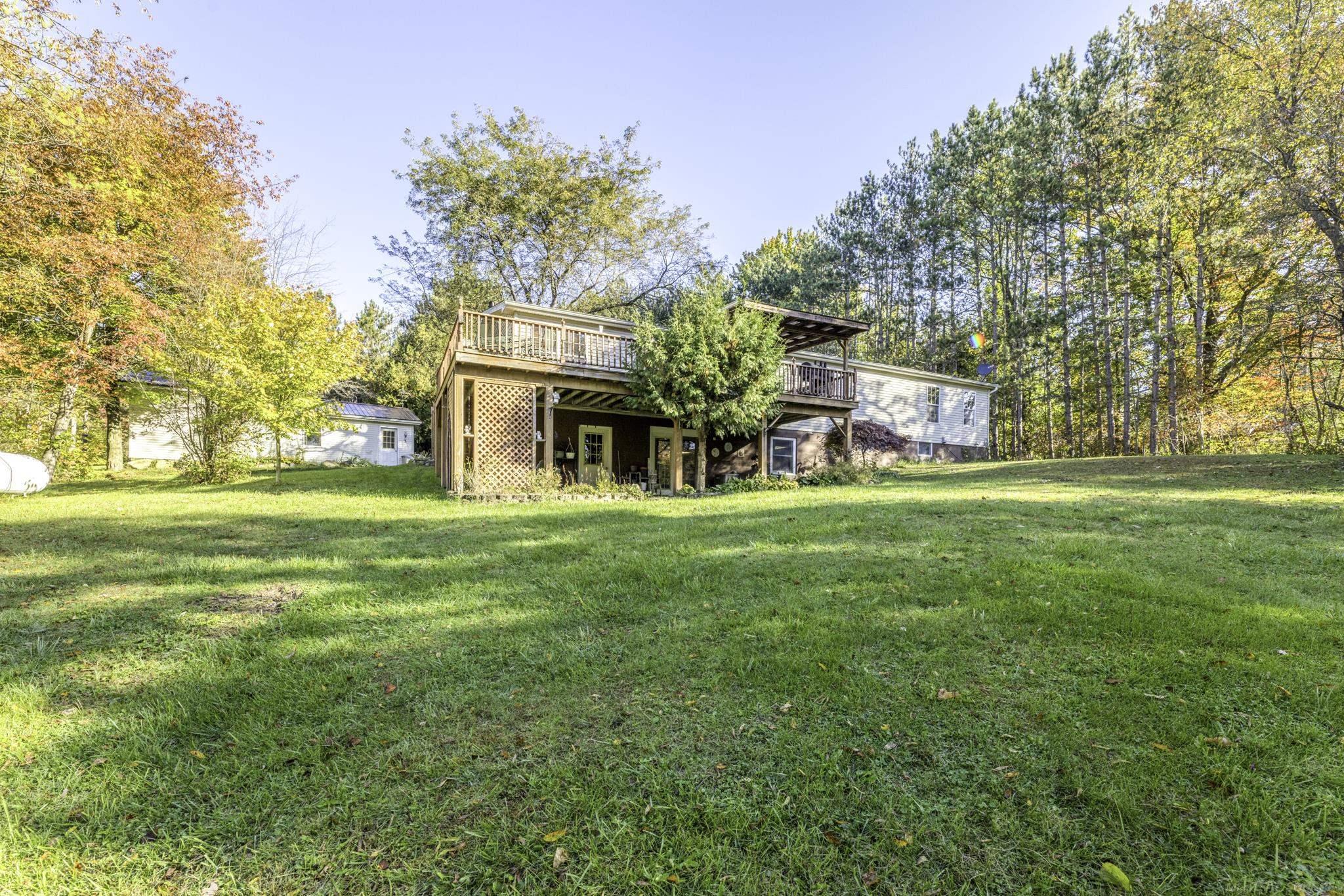 6880 Wiltsie Road Lexington, MI 48450 - Photo 4 of 68 Gallery Image 4