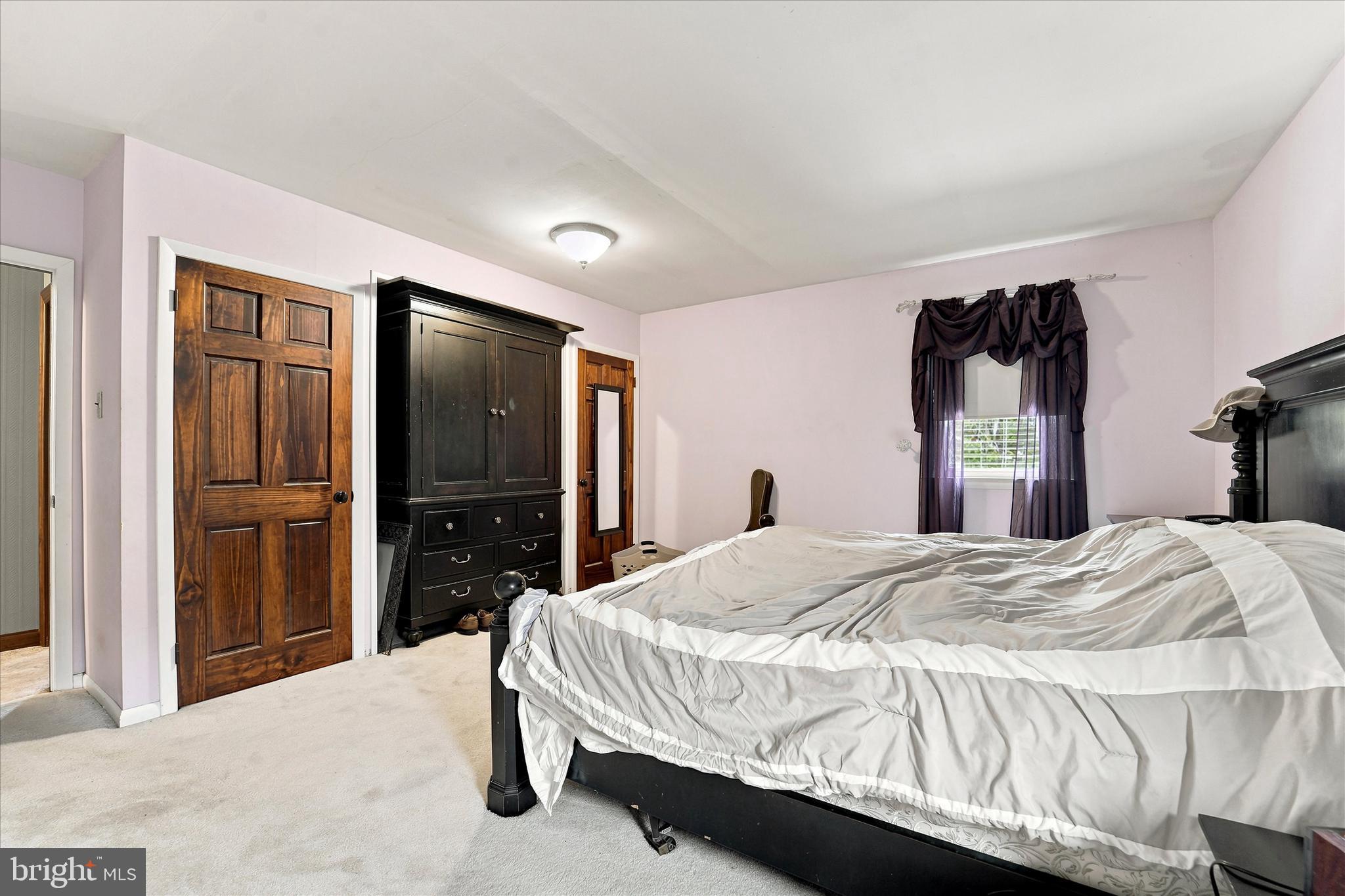 190 Twining Ford Road Richboro, PA 18954 - Photo 20 of 39 Primary Bedroom