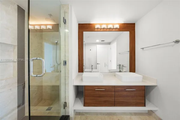 $820,000 | 601 Northeast 27th Street, Unit 1507, Miami, FL 33137